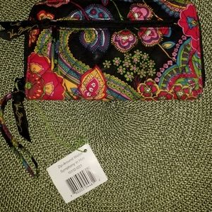 Vera Bradley "Zip Around" Wallet Symphony in Hue W